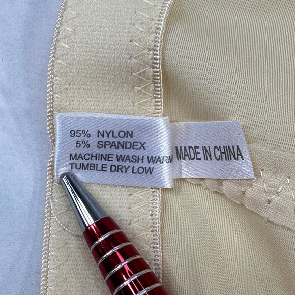 Mamia Gold Women's Size XXL Panty Brief Shaper Yellow New Without Tags - Picture 4 of 7